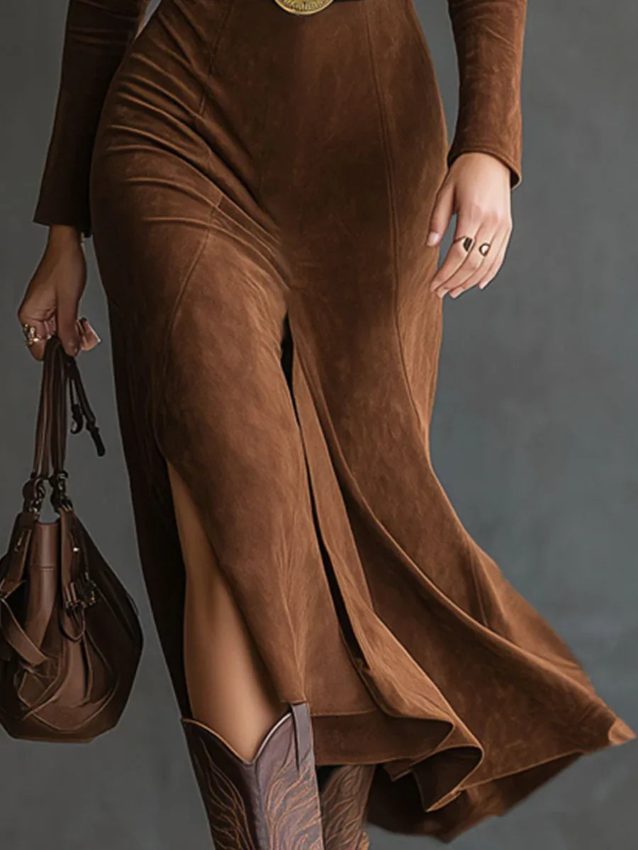 Dafne | Vestito Midi in Camoscio con Apertura