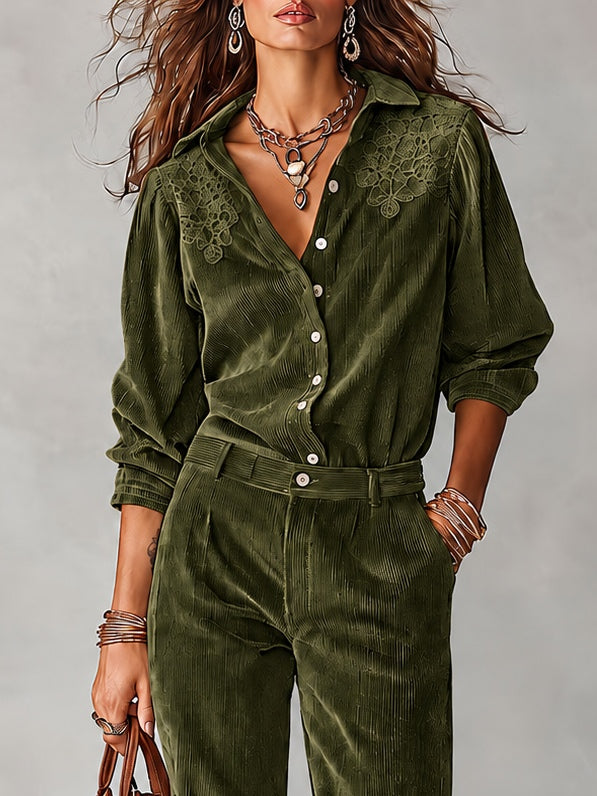 Savina | Completo Camicia e Pantalone in Velluto a Coste con Dettagli in Pizzo, Verde Oliva