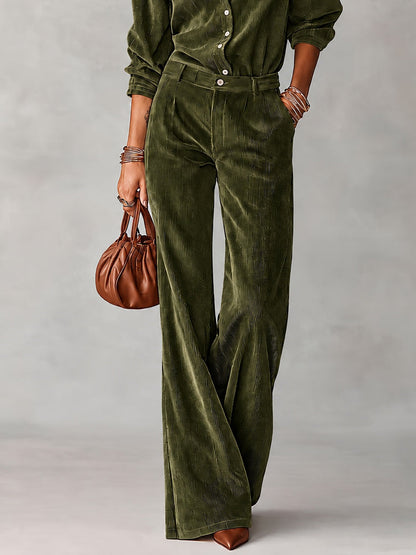Savina | Completo Camicia e Pantalone in Velluto a Coste con Dettagli in Pizzo, Verde Oliva