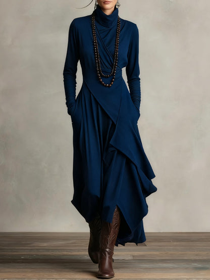 Mariangela | Vestito Maxi Plissettato Asimmetrico Viola con Collo Alto (Collana non inclusa)