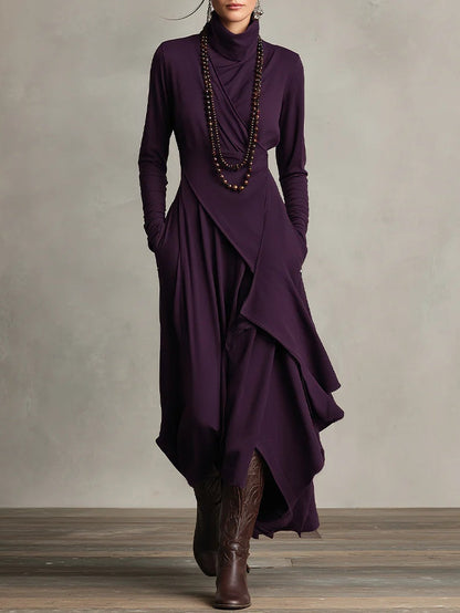 Mariangela | Vestito Maxi Plissettato Asimmetrico Viola con Collo Alto (Collana non inclusa)