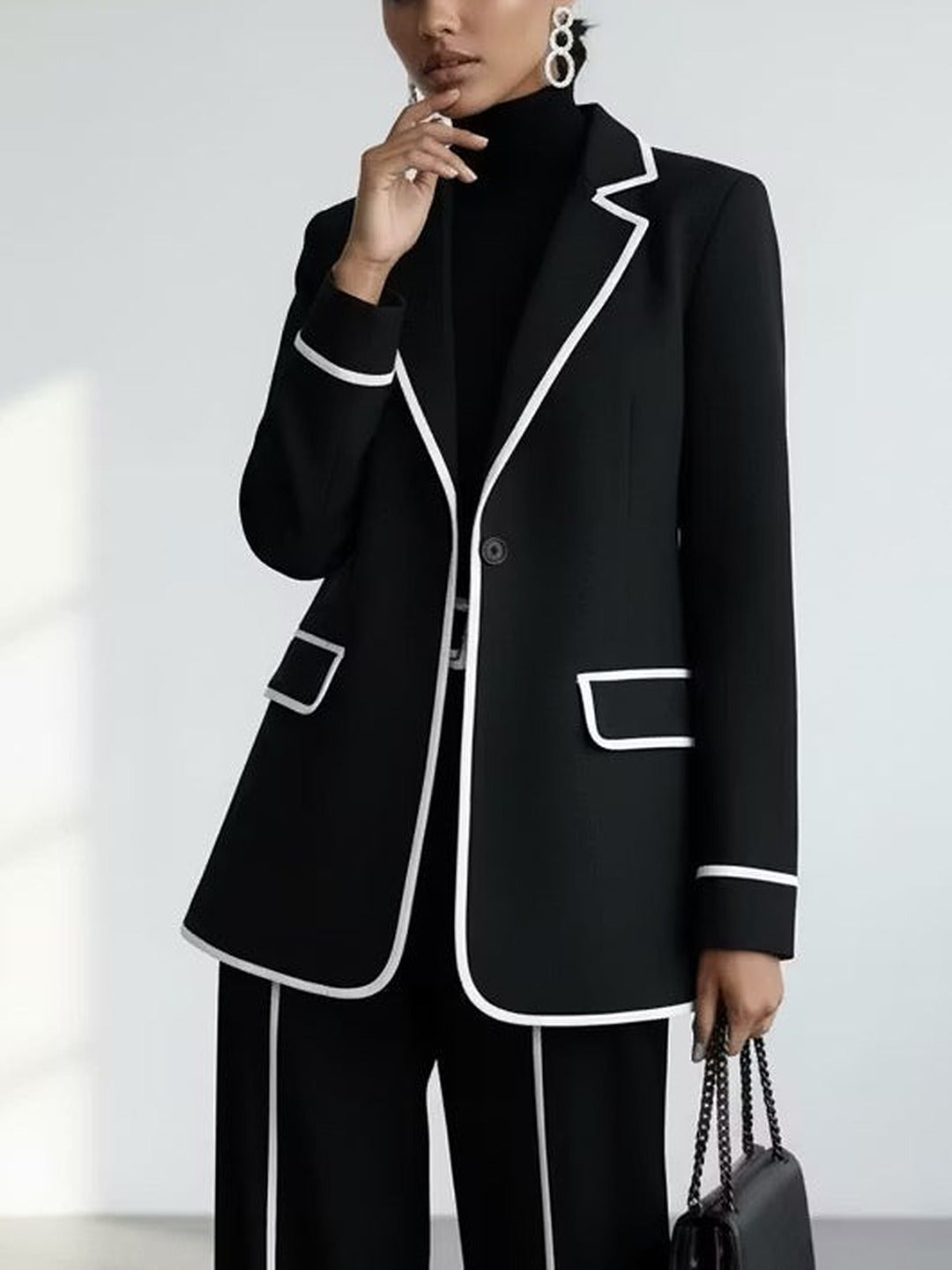 Clementina | Completo Blazer e Pantalone con Profili a Contrasto, Nero